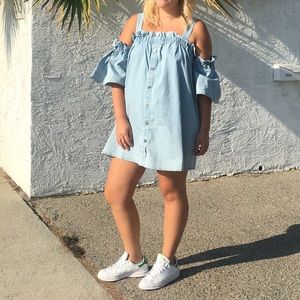 Chambray denim dress with puff sleeves